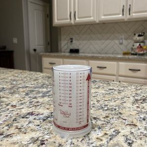 Pampered Chef mini measure all cup